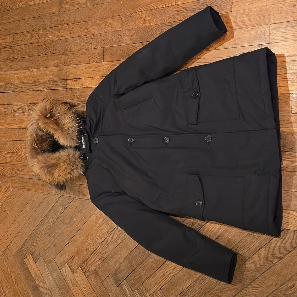 Baby it's cold and this winter Woolrich jacket will keep you warm!